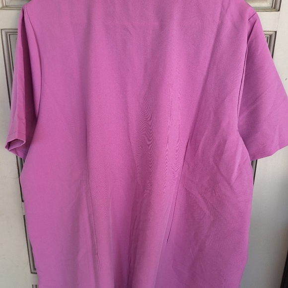 Mandala Plus Sz3XL Scrub Top Pink Short Sleeve V Neck Dbl Pockets Like New - Picture 8 of 8